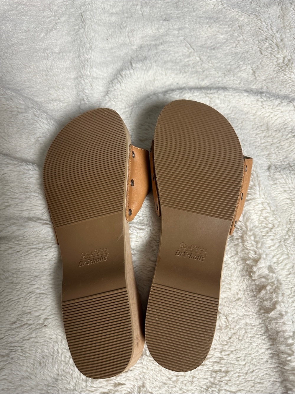 Dr. Scholl's Tan Wooden-Look Slide Sandals - Picture 3 of 4